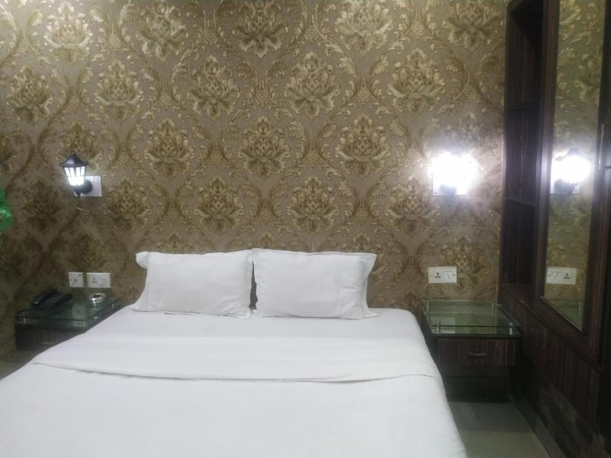 Hotel Diamond Suites Calcuta Exterior foto