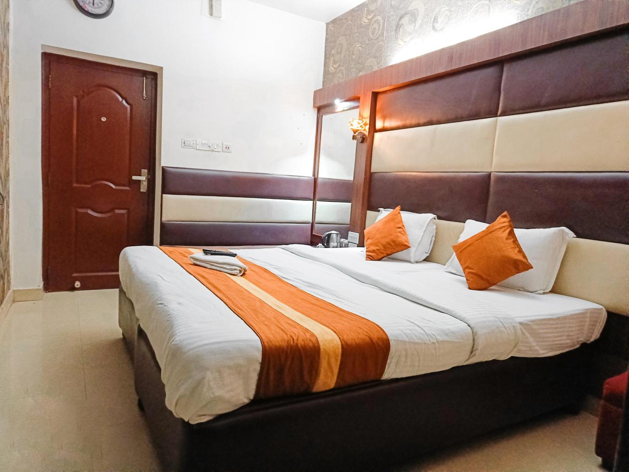 Hotel Diamond Suites Calcuta Exterior foto