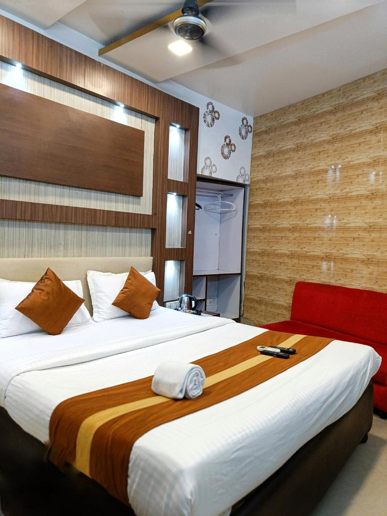 Hotel Diamond Suites Calcuta Exterior foto